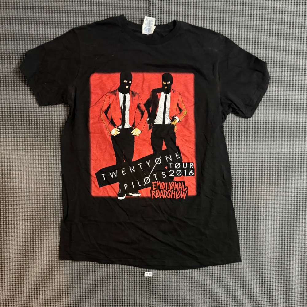 Twenty One Pilots Emotional Roadshow 2016 Tour Graphic T-Shirt Black Medium
